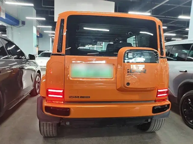 iCAR V23 — Фото автомобиля 5