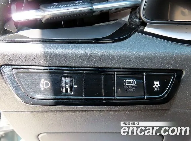 Kia Niro The All New Niro — Фото автомобиля 10