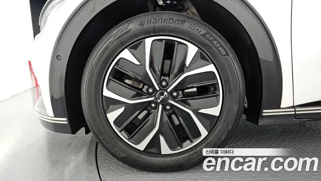 Kia EV6 — Фото автомобиля 5