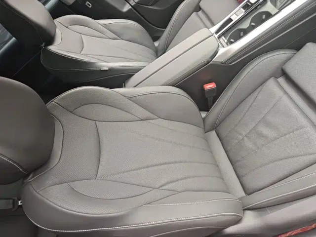 Volkswagen Passat — Фото автомобиля 24
