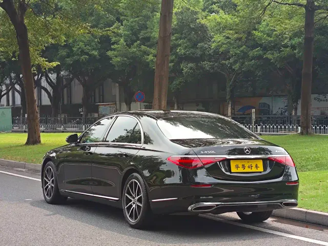 Mercedes-Benz S-Class — Фото автомобиля 4
