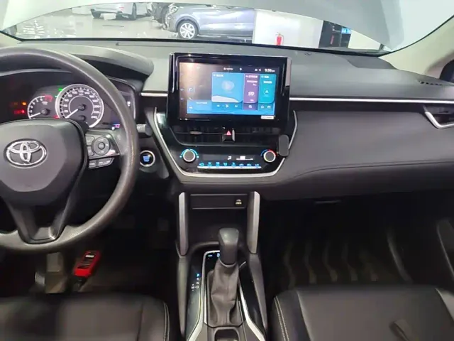 Toyota Corolla Cross — Фото автомобиля 12
