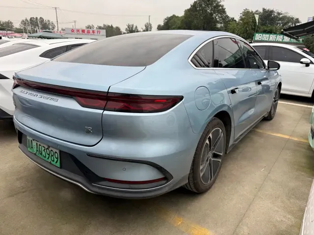 BYD Han — Фото автомобиля 7