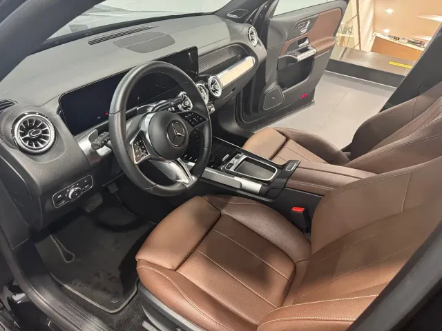 Mercedes-Benz EQB — Фото автомобиля 8
