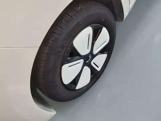 Wuling Hongguang Mini EV — Фото автомобиля 22