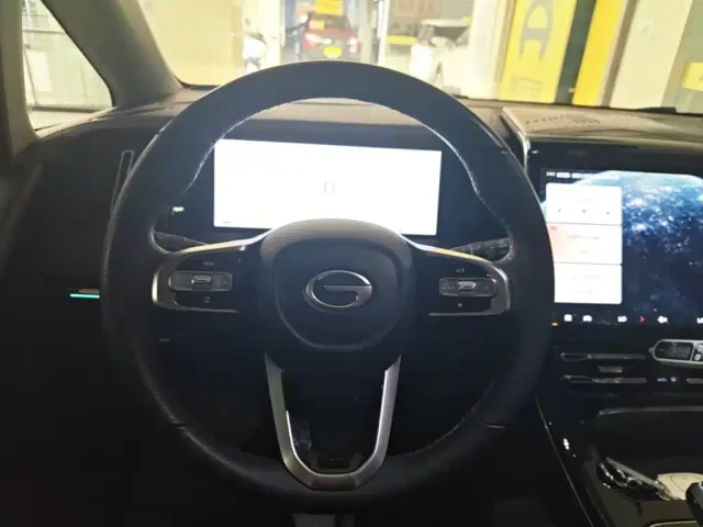 GAC Trumpchi M8 — Фото автомобиля 10