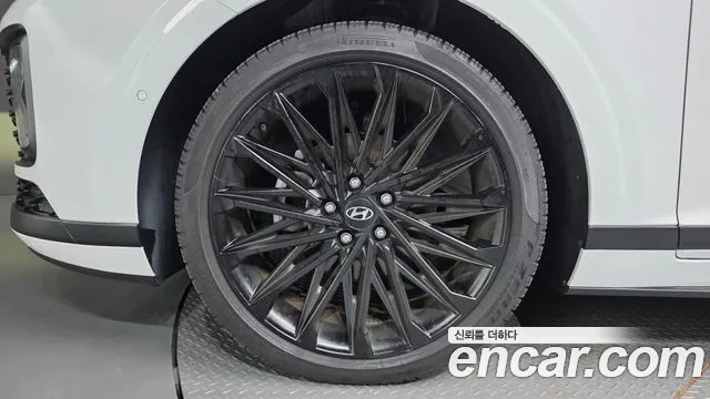 Hyundai Grandeur GN7 — Фото автомобиля 5