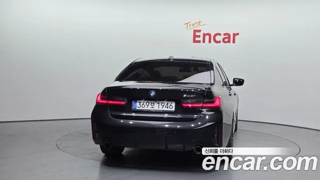BMW 3-Series 3 серия (G20) 320i M Sport — Фото автомобиля 4