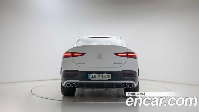 Mercedes-Benz GLE-Class — Фото автомобиля 4