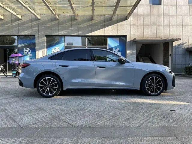 Audi A5L — Фото автомобиля 11