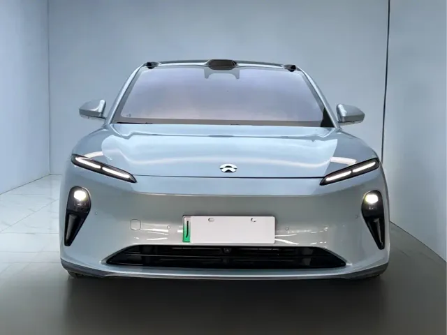Nio ET5 — Фото автомобиля 2