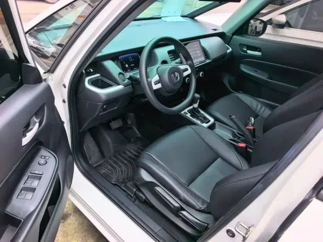 Honda Fit — Фото автомобиля 14