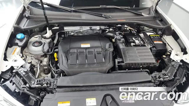 Audi Q3 40 TFSI quattro — Фото автомобиля 6