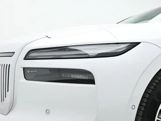 Voyah Auto VOYAH Zhuiguang L 2025 Model Chase Light L — Фото автомобиля 9