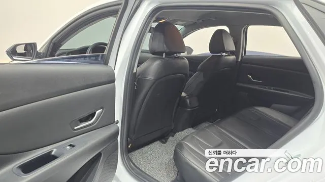 Hyundai Avante CN7 — Фото автомобиля 27