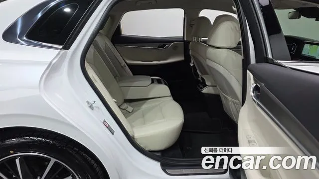 Hyundai Grandeur Новый Grandeur IG — Фото автомобиля 12
