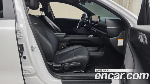 Hyundai Ioniq 6 — Фото автомобиля 17