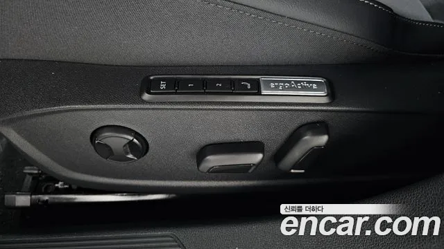 Volkswagen Golf Golf 8 поколение 2.0 TDI Premium — Фото автомобиля 29