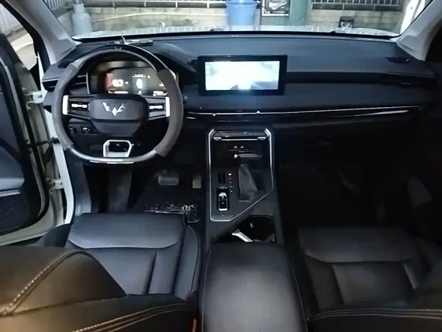 Wuling Asta — Фото автомобиля 9