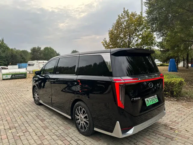 GAC Trumpchi E9 — Фото автомобиля 7