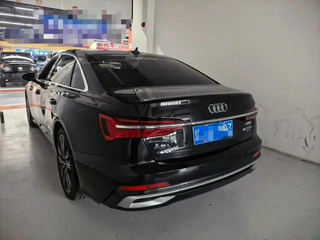 Audi A6L — Фото автомобиля 14