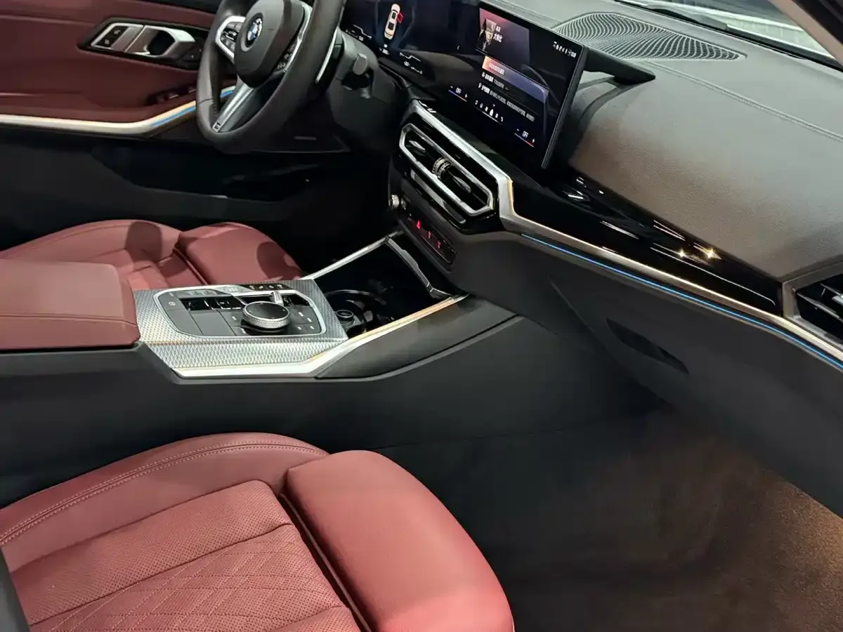 BMW BMW 3 Series 2024 325Li M Sport Shadowline Package — Фото автомобиля 4