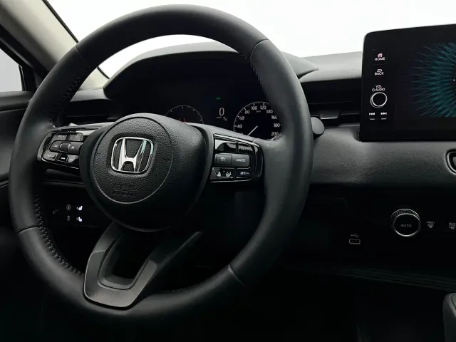 Honda Vezel — Фото автомобиля 10