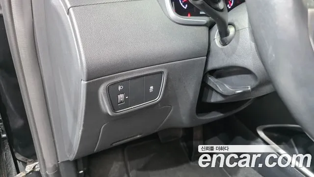 Hyundai Tucson Tucson (NX4) Дизель 2.0 4WD — Фото автомобиля 15