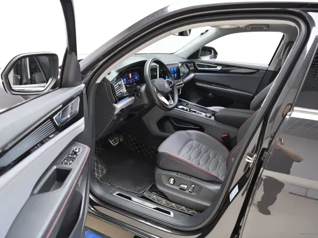 Volkswagen Teramont — Фото автомобиля 11