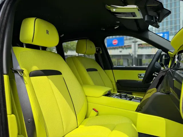 Rolls-Royce Cullinan — Фото автомобиля 25