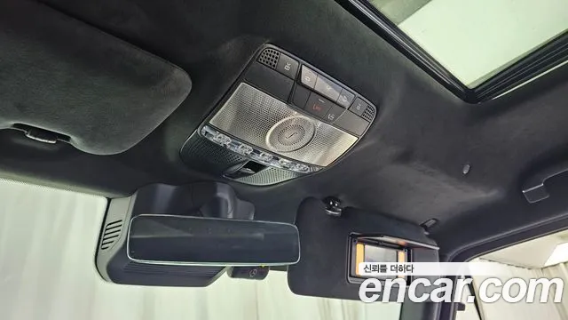 Mercedes-Benz G-Class — Фото автомобиля 17