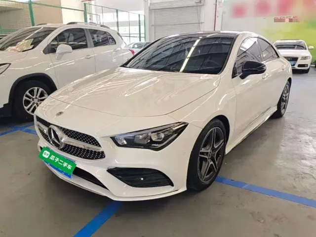 Фотография автомобиля — Mercedes-Benz CLA-Class