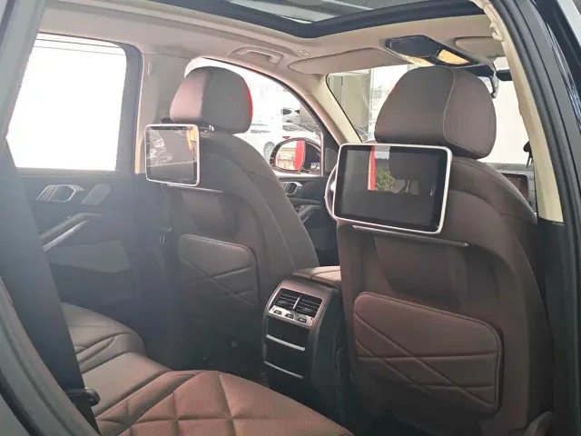 BMW X5 — Фото автомобиля 15