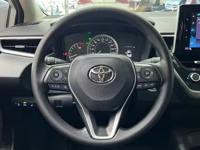 Toyota Corolla — Фото автомобиля 9