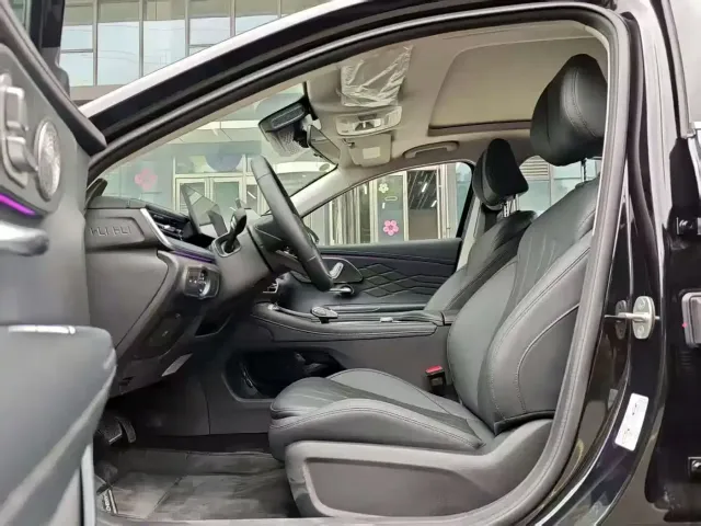 Chery Arrizo 8 PRO 2025 Pro 1.6T Comfort — Фото автомобиля 6