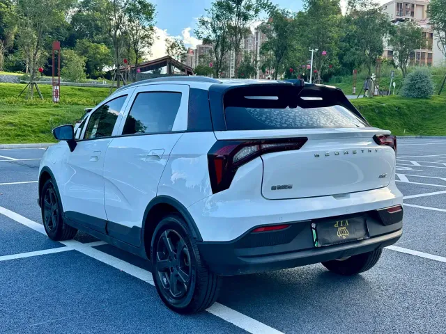 Geely Geometry E Firefly — Фото автомобиля 10