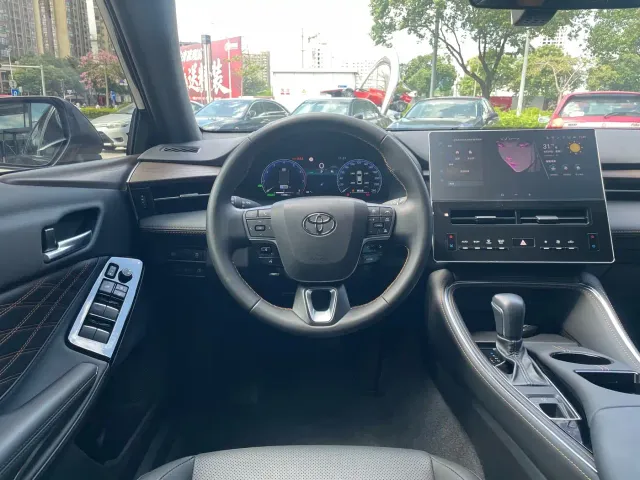 Toyota Avalon — Фото автомобиля 15