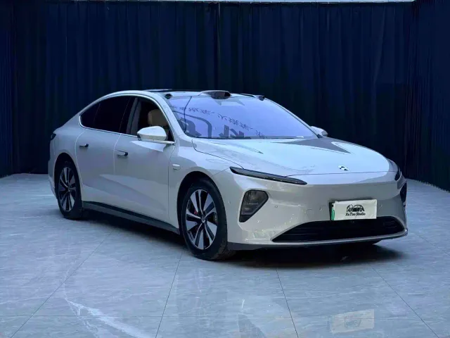 Nio ET7 — Фото автомобиля 3