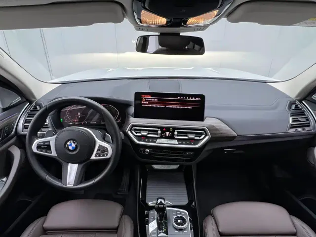 BMW X3 — Фото автомобиля 9