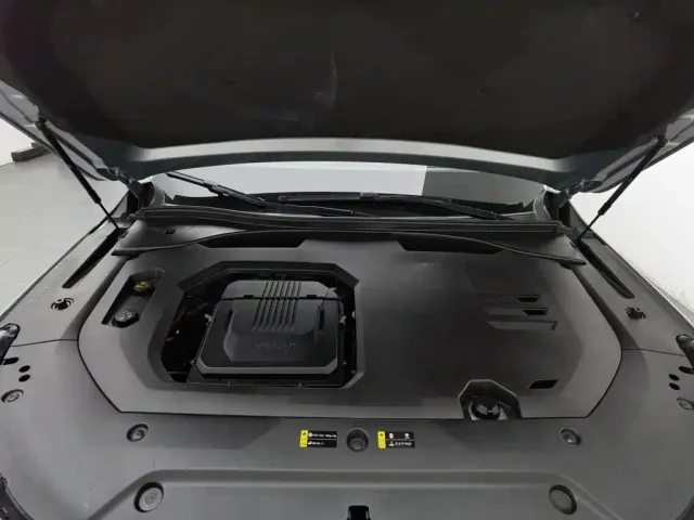 GAC Trumpchi GS8 — Фото автомобиля 6