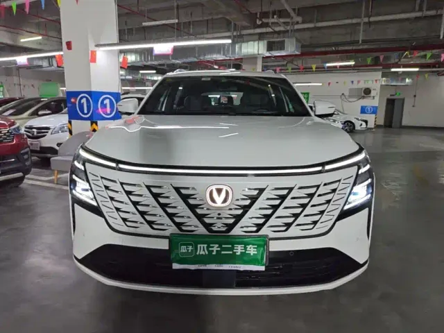 Changan CS75 Plus — Фото автомобиля 2