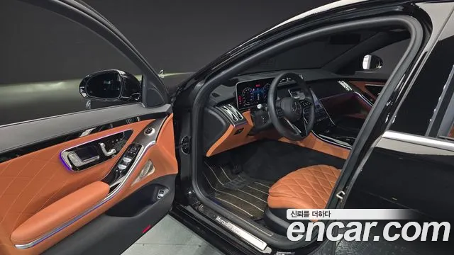 Mercedes-Benz S-Class — Фото автомобиля 9