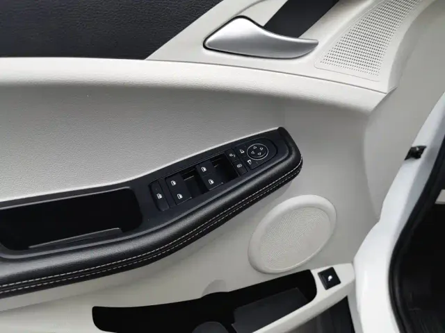 BYD Yuan Pro 2021 401KM Luxury Model — Фото автомобиля 9