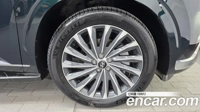 Hyundai Palisade The New Palisade Бензин 3.8 4WD — Фото автомобиля 19