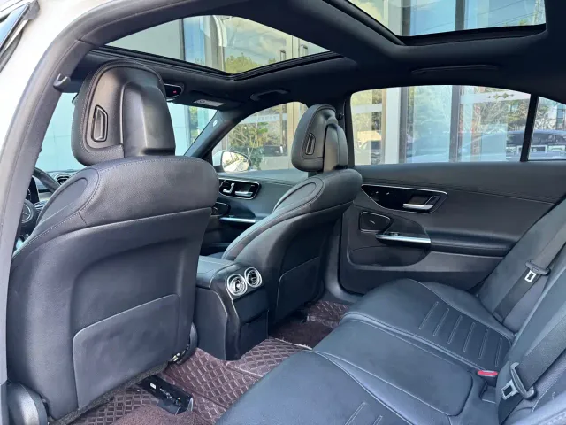 Mercedes-Benz C-Class — Фото автомобиля 8