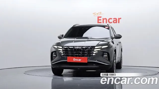 Hyundai Tucson Tucson (NX4) Бензин 1.6 Turbo 4WD — Фото автомобиля 3
