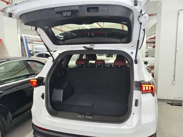 Jetour X70 Plus — Фото автомобиля 18