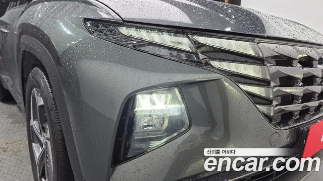 Hyundai Tucson Tucson (NX4) Бензин 1.6 турбо 2WD — Фото автомобиля 20