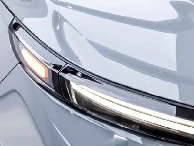 Li Auto L8 — Фото автомобиля 6