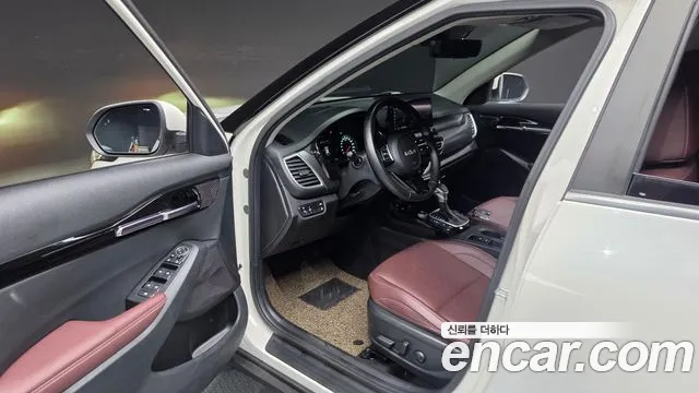 Kia Seltos — Фото автомобиля 15